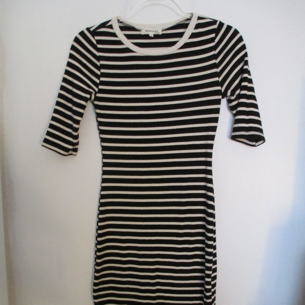 Monteau Black with White Stripes 3/4 Sleeve Bodycon Dress Size M
